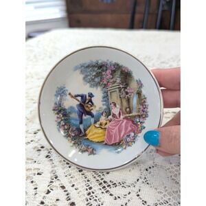 Vintage Butter Pat Wood & Sons 4 Inch White Romantic Courtyard Lute Scene Gold